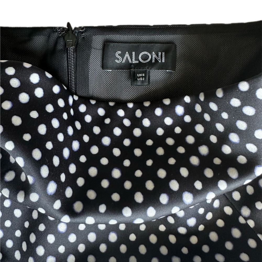 Saloni - Picture 3 of 4